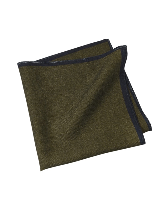 POCKET SQUARE